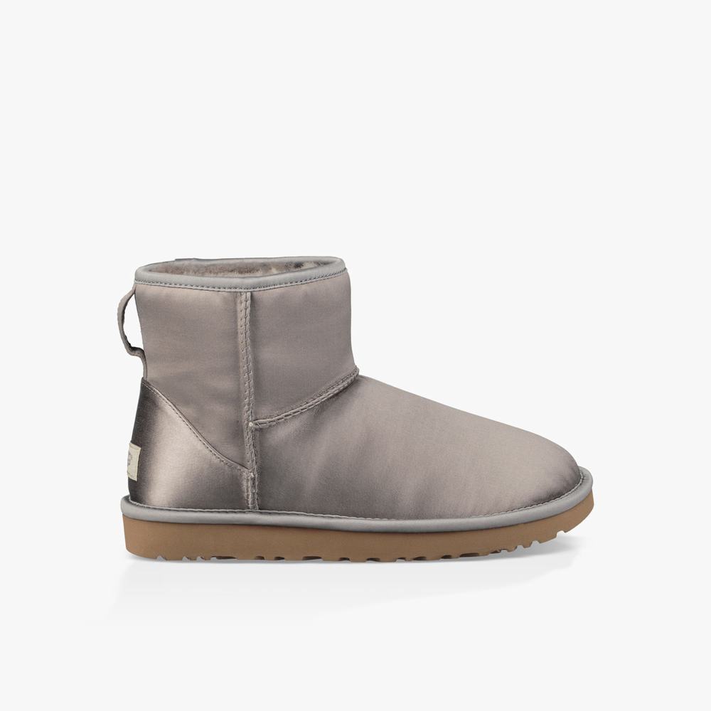 Bottes Classic UGG Classic Mini Satin Femme Grise Soldes 451LMVZF